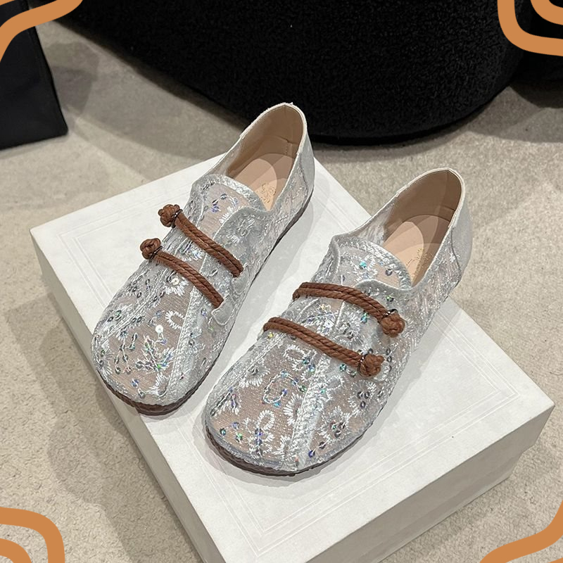 Retro Womens Shoes Exquisite A - Embroidery Design ulasan dan harga
