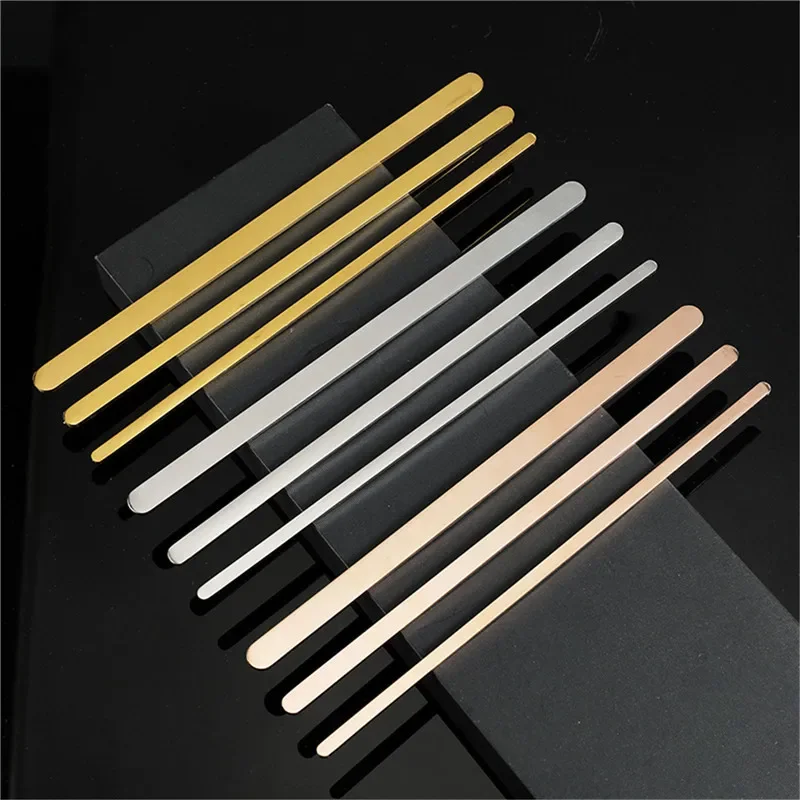 Stainless Steel Straight Cuff  - Embroidery Charm ulasan dan harga